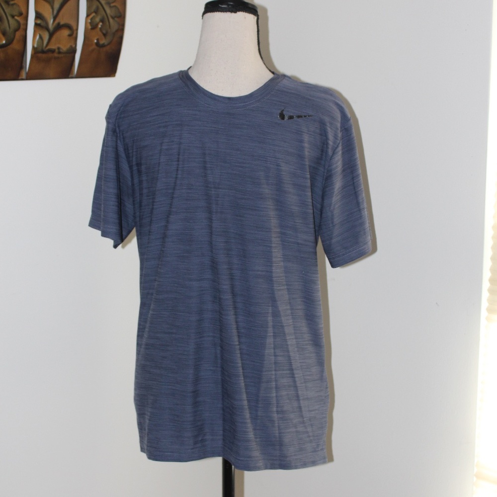 Nike, Dri-Fit short sleeve shirt